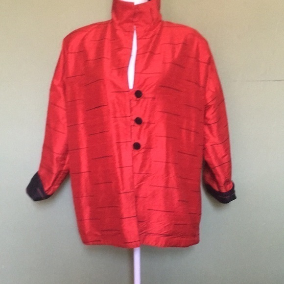Black and red reversible jacket - Picture 2 of 10
